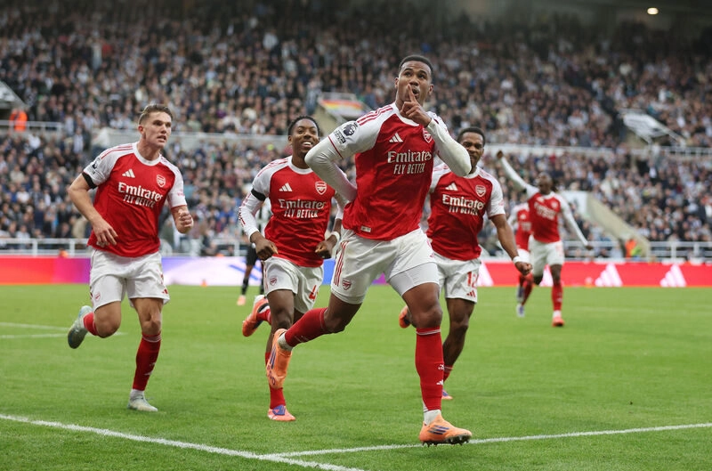 Napoli vs Arsenal - Khác biệt quá lớn